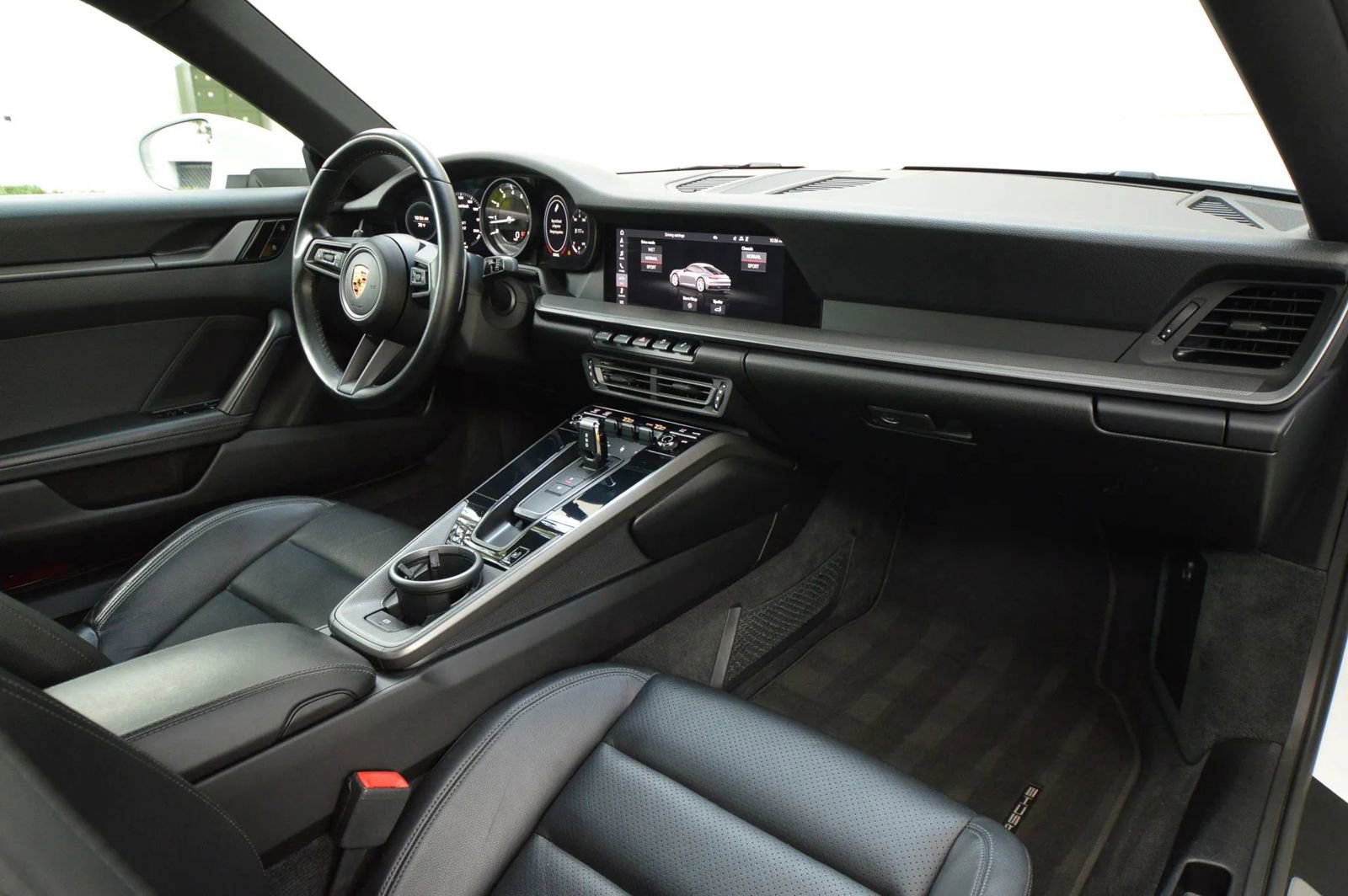 Used 2021 Porsche 911 Carrera image 26