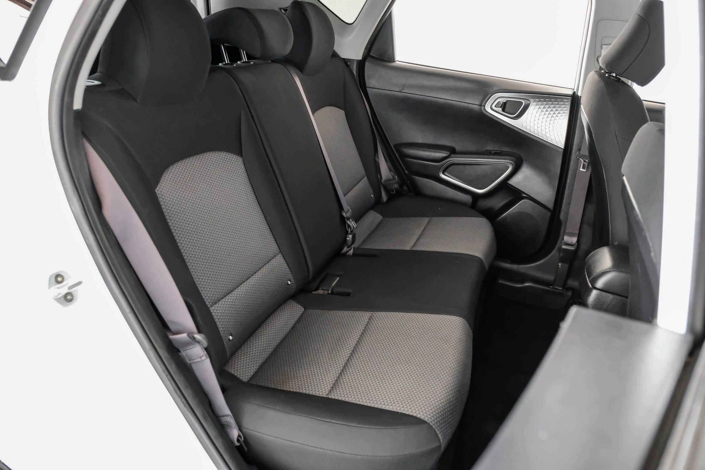 Used 2020 Kia Soul LX image 35