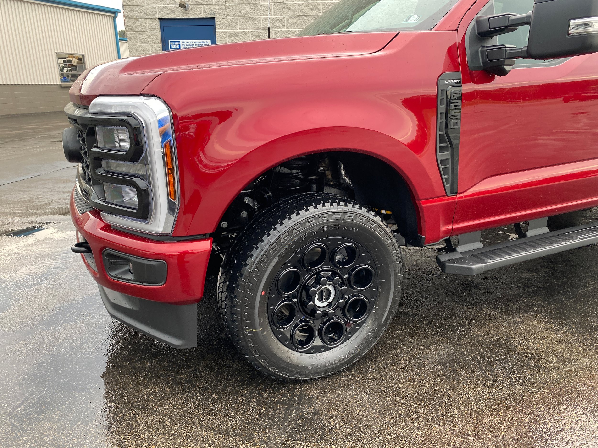New 2027 Ford F250 Lariat w/ Black Appearance Package AWD/4WD image 15