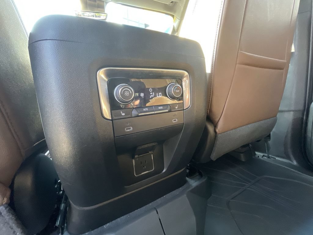 Certified 2023 Chevrolet Tahoe High Country w/ Premium Package 2 AWD/4WD image 22