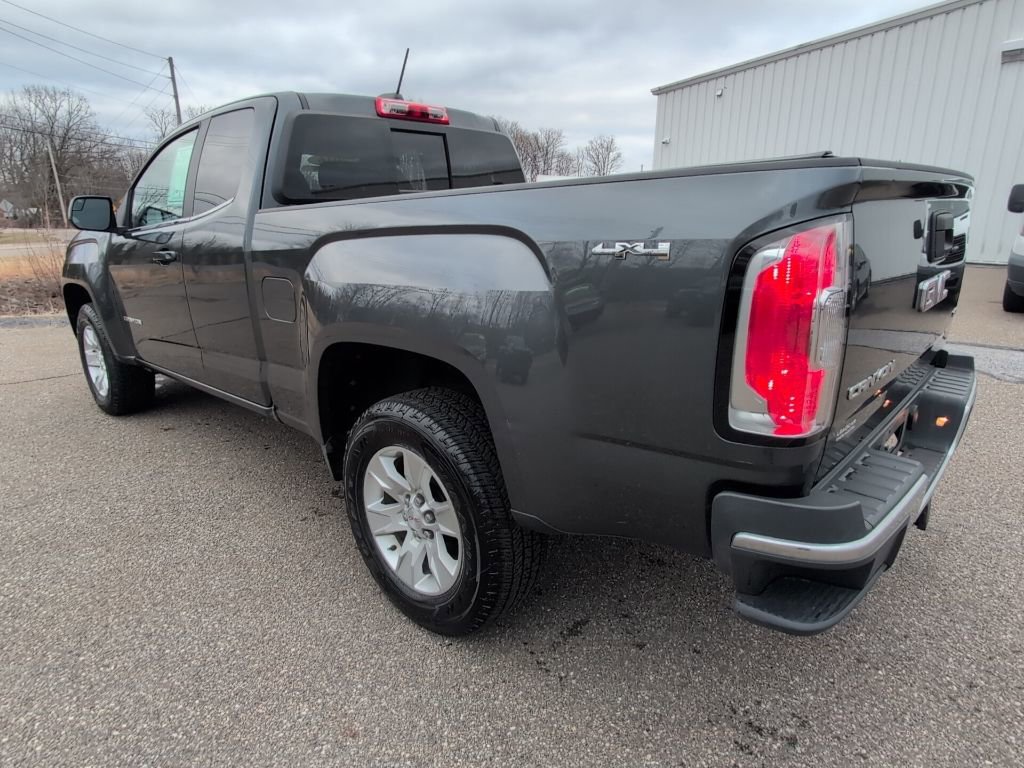 Used 2016 GMC Canyon SLE w/ SLE Convenience Package image 4