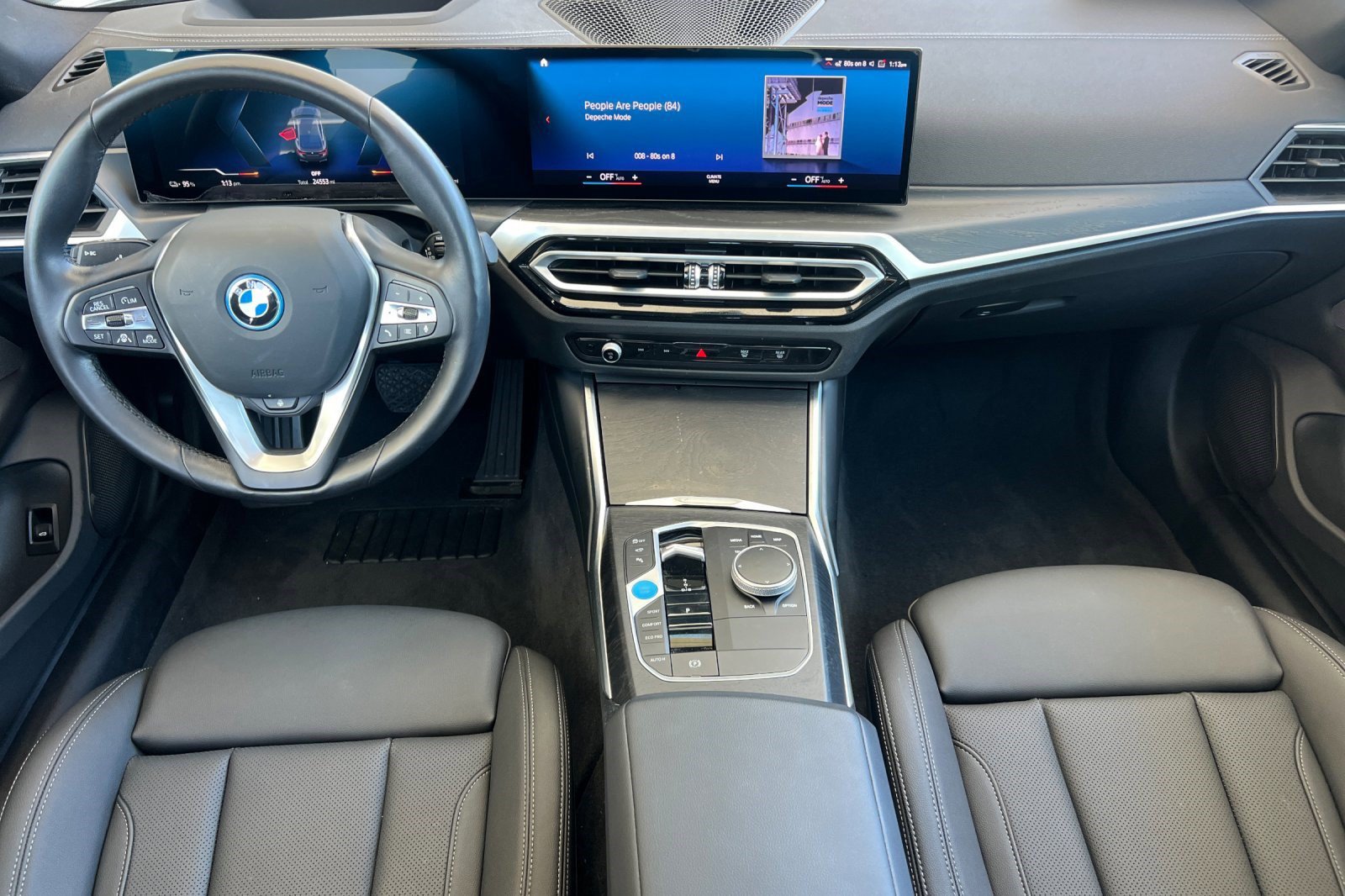 Used 2023 BMW i4 eDrive35 RWD image 15