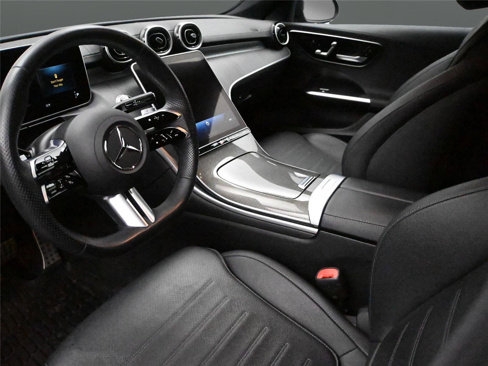 Used 2023 Mercedes-Benz C 300 4MATIC Sedan image 2