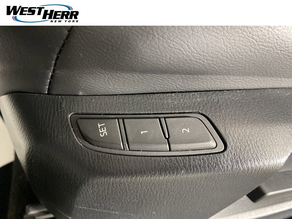 Used 2023 MAZDA CX-9 Touring Plus image 16