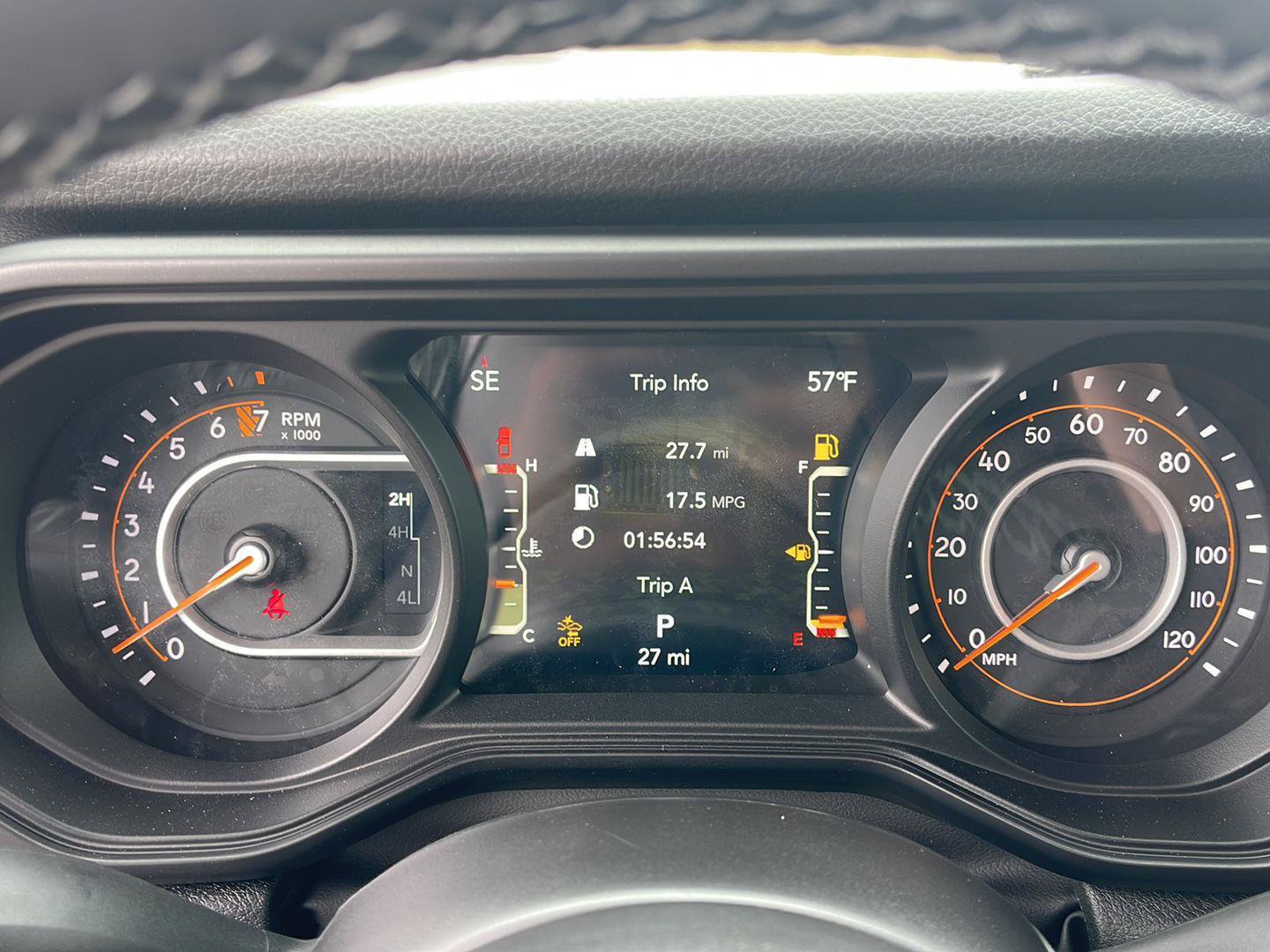 New 2026 Jeep Gladiator Sport AWD/4WD image 15