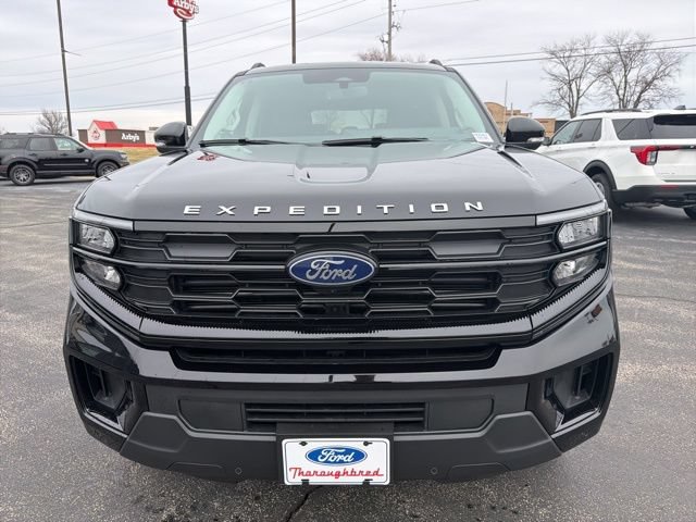 New 2026 Ford Expedition Max Active AWD/4WD image 8