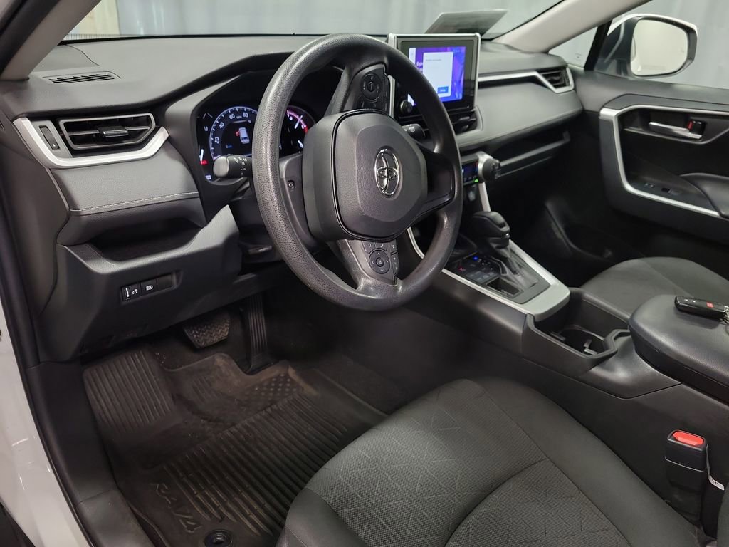 Used 2023 Toyota RAV4 XLE image 13