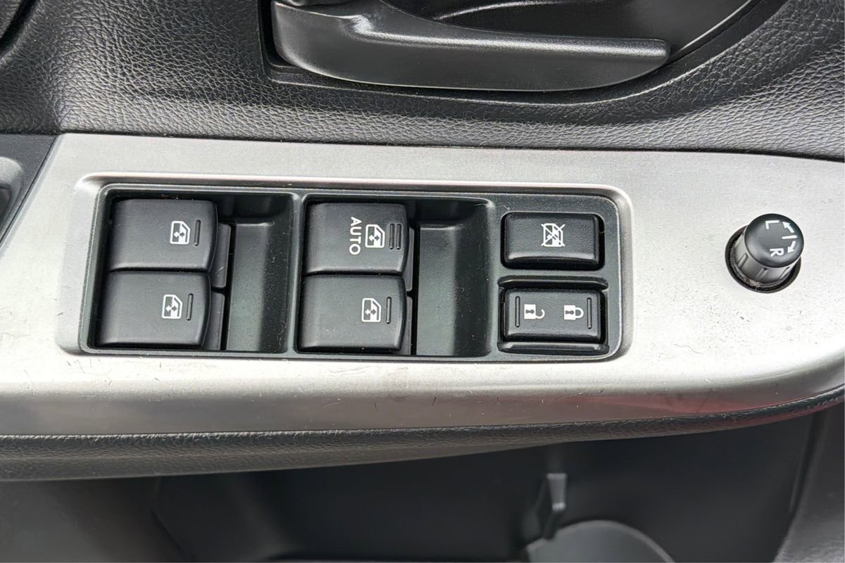 Used 2015 Subaru Impreza 2.0i image 31