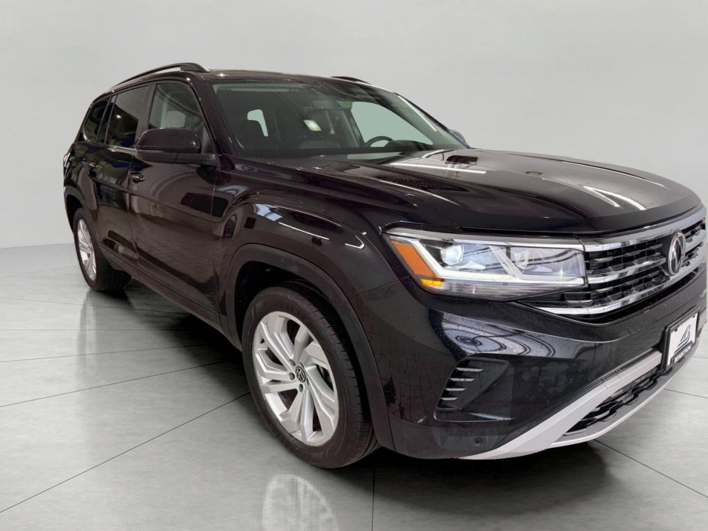 Used 2022 Volkswagen Atlas SE image 1