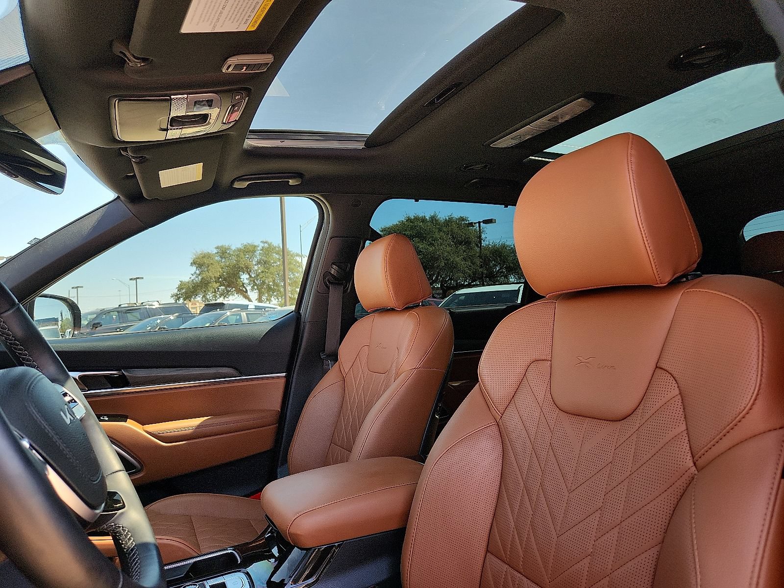 Used 2025 Kia Telluride SX X-Line AWD/4WD image 14