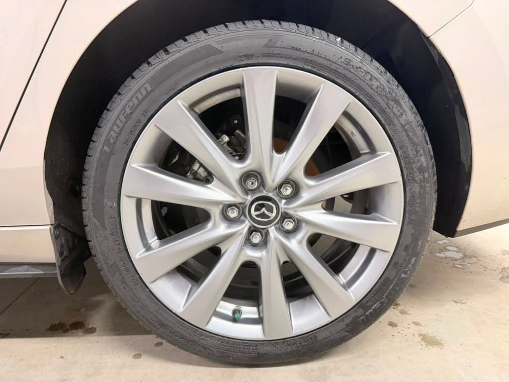 Used 2022 MAZDA MAZDA3 s FWD image 19
