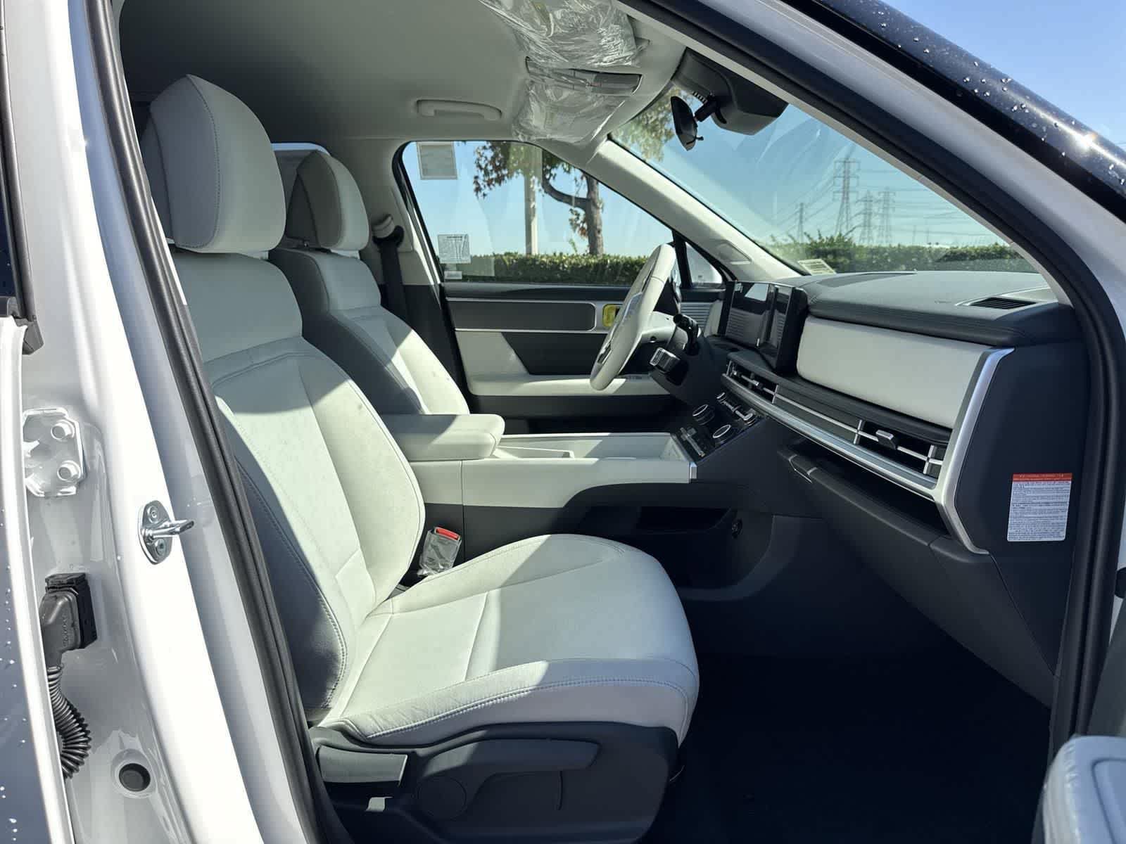 New 2026 Hyundai Santa Fe SE FWD image 39
