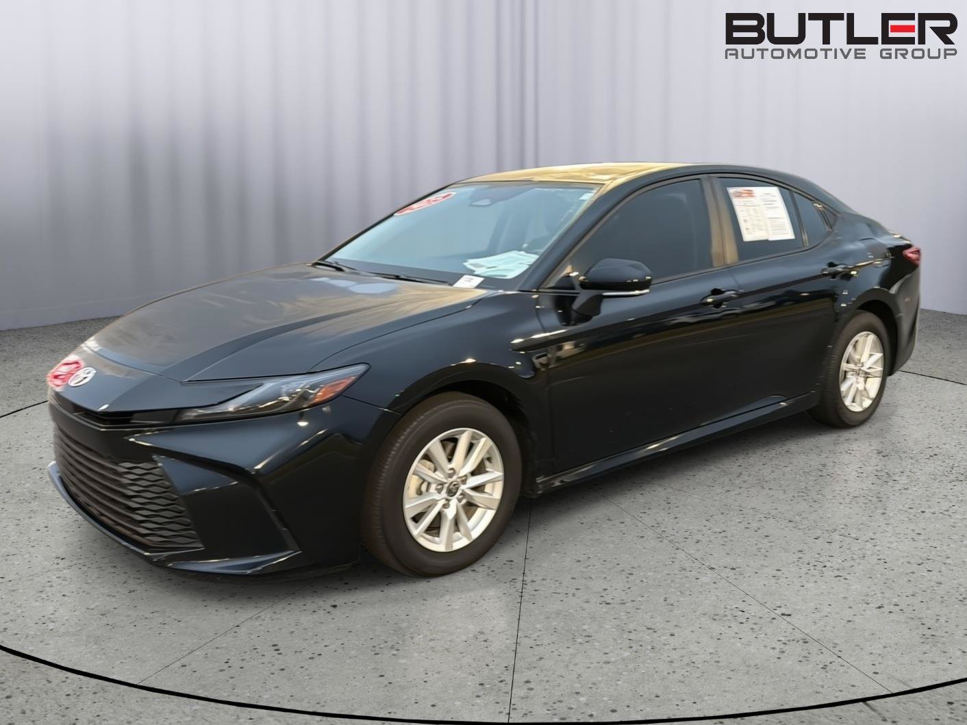 Used 2025 Toyota Camry LE w/ Convenience Package