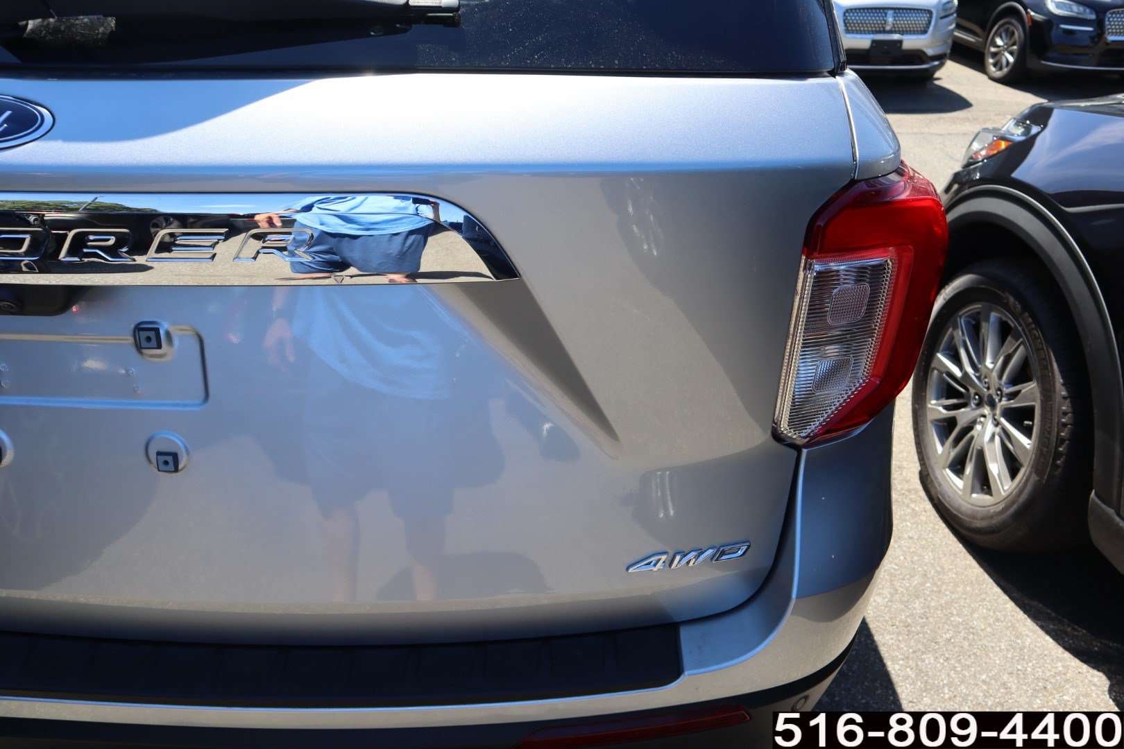 Used 2023 Ford Explorer XLT AWD/4WD image 23