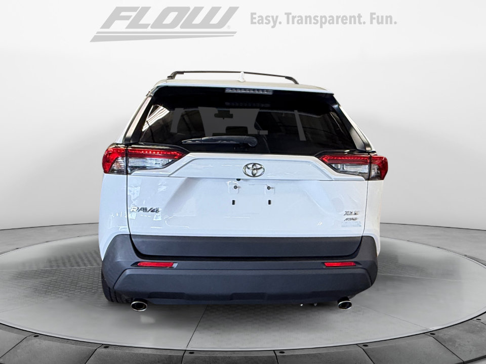 Used 2020 Toyota RAV4 XLE w/ All Weather Liner Package AWD/4WD image 8
