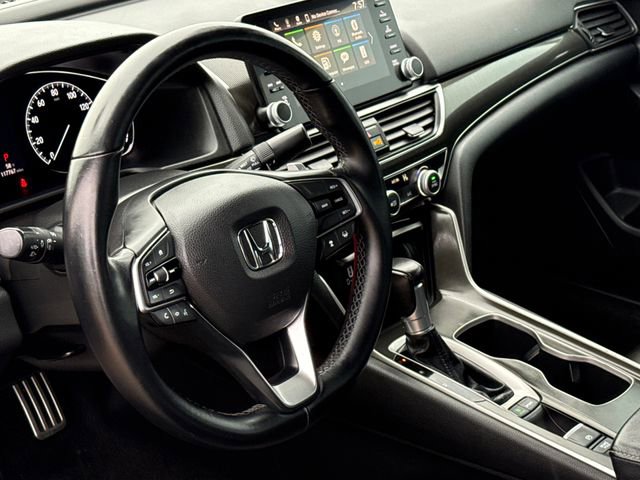 Used 2018 Honda Accord Sport image 17