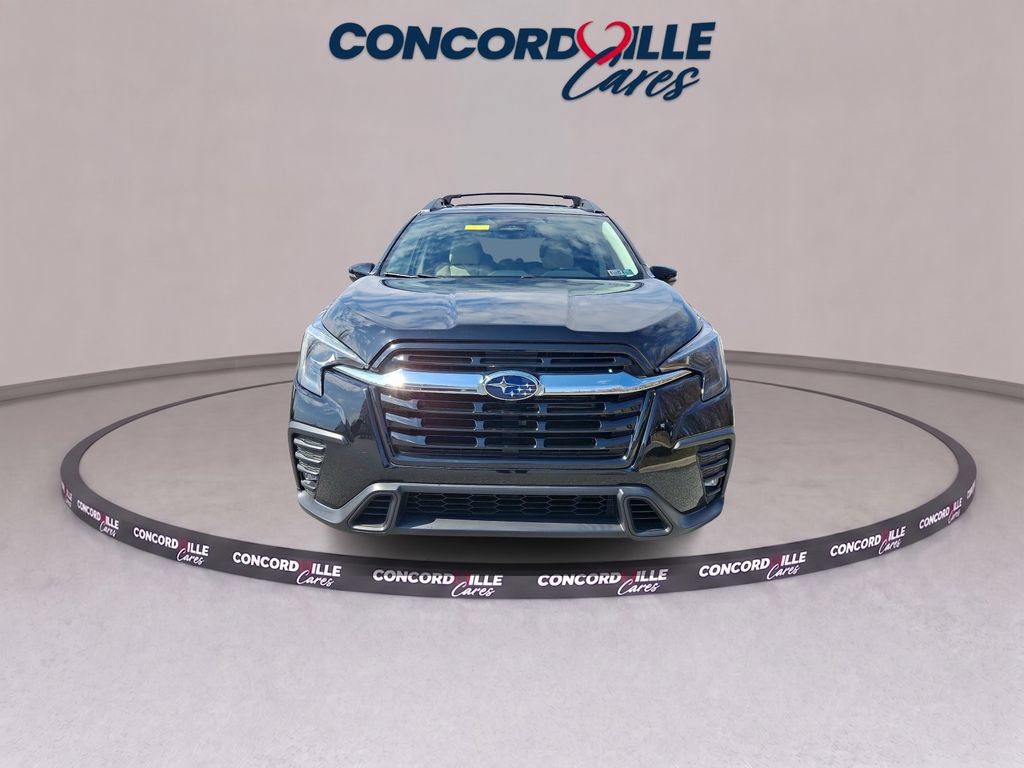 Used 2023 Subaru Ascent Limited AWD/4WD image 3
