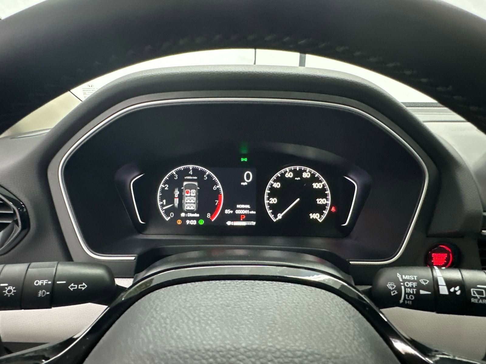 New 2025 Honda Pilot Touring image 28