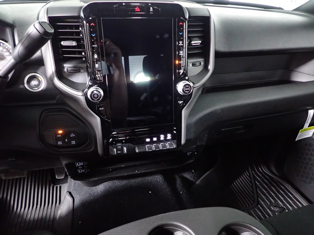 New 2026 RAM 2500 Warlock AWD/4WD image 25