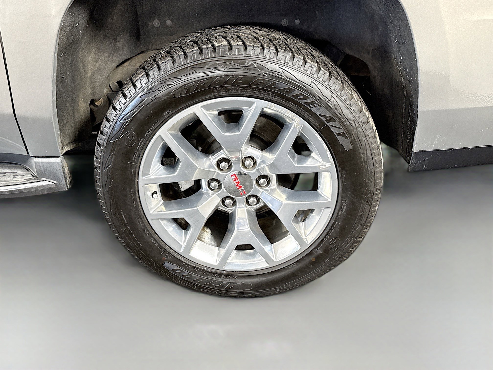 Used 2019 GMC Yukon XL SLT w/ Open Road Package image 36