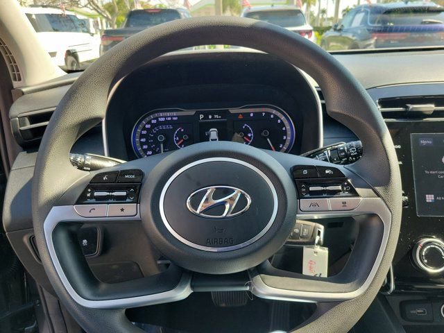 Certified 2023 Hyundai Tucson SE FWD image 18
