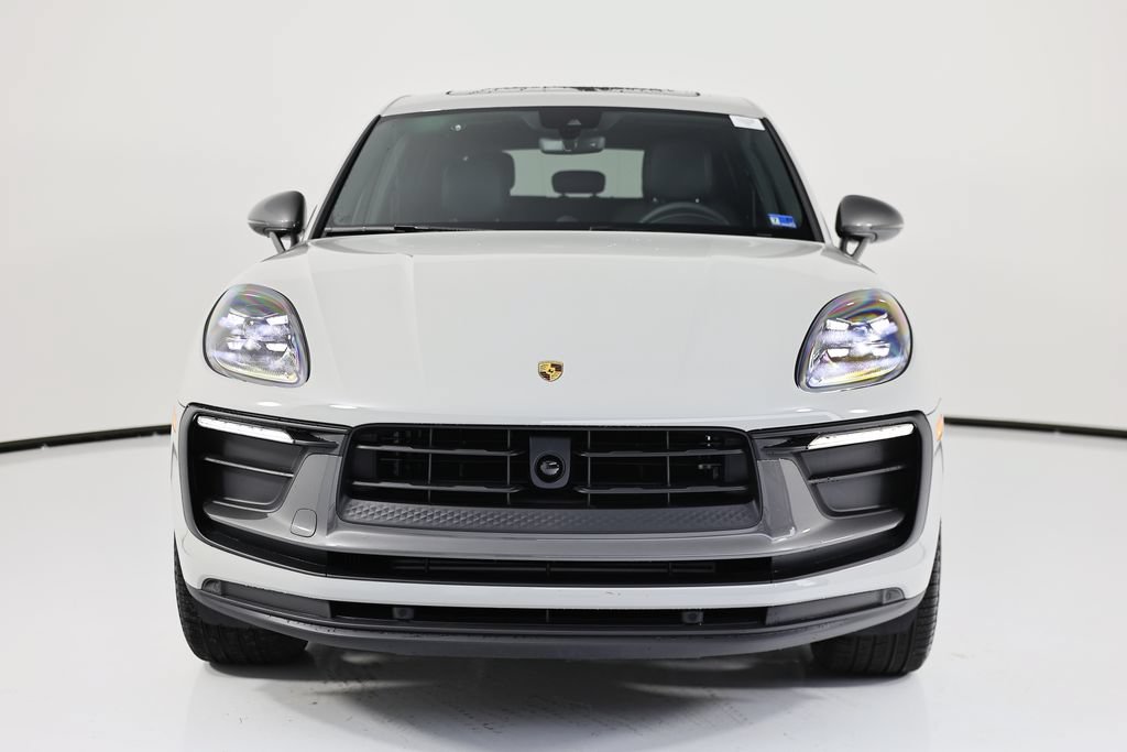 New 2026 Porsche Macan Turbo AWD/4WD image 10