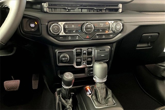 New 2026 Jeep Wrangler Sahara image 7