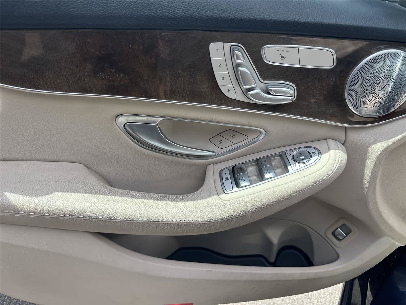 Used 2017 Mercedes-Benz C 300 Sedan image 31