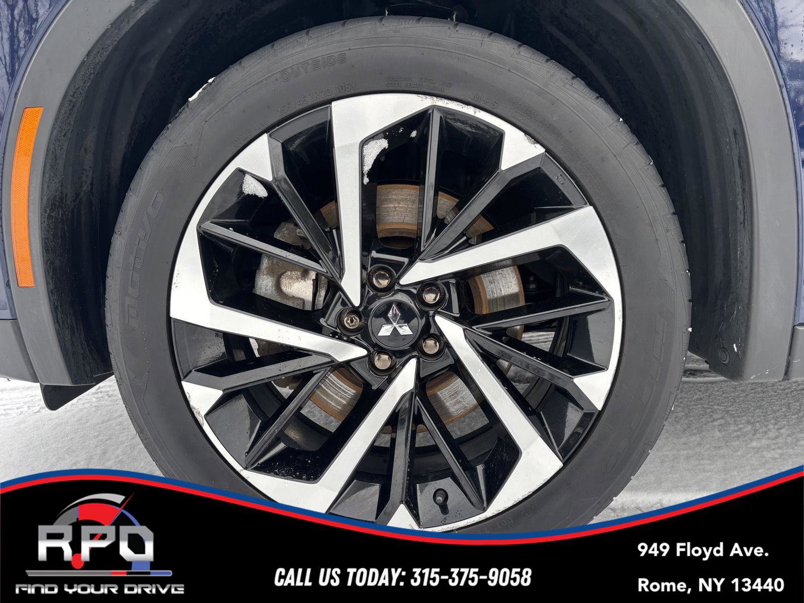 Used 2022 Mitsubishi Outlander SE image 6