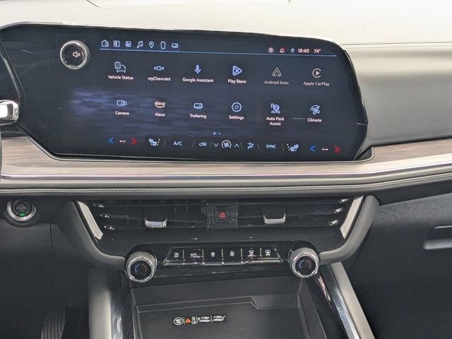 Certified 2025 Chevrolet Suburban Z71 AWD/4WD image 18