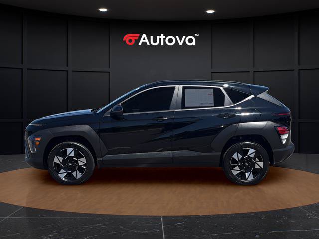 Used 2024 Hyundai Kona SEL AWD/4WD image 2