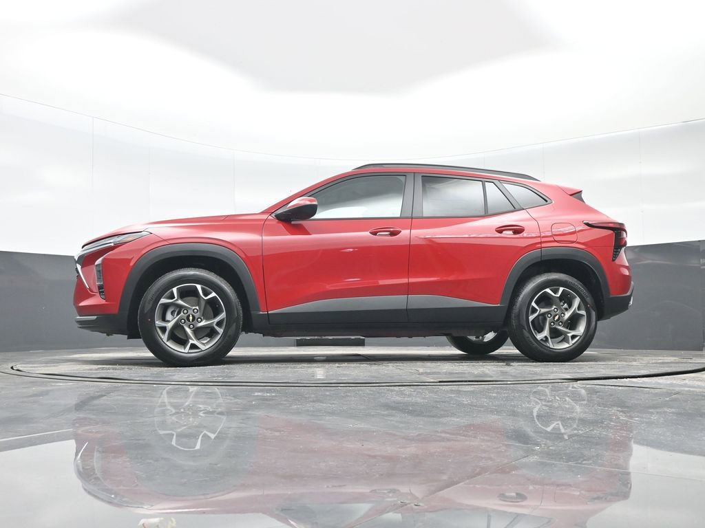 New 2026 Chevrolet Trax LT w/ Sunroof Package image 27