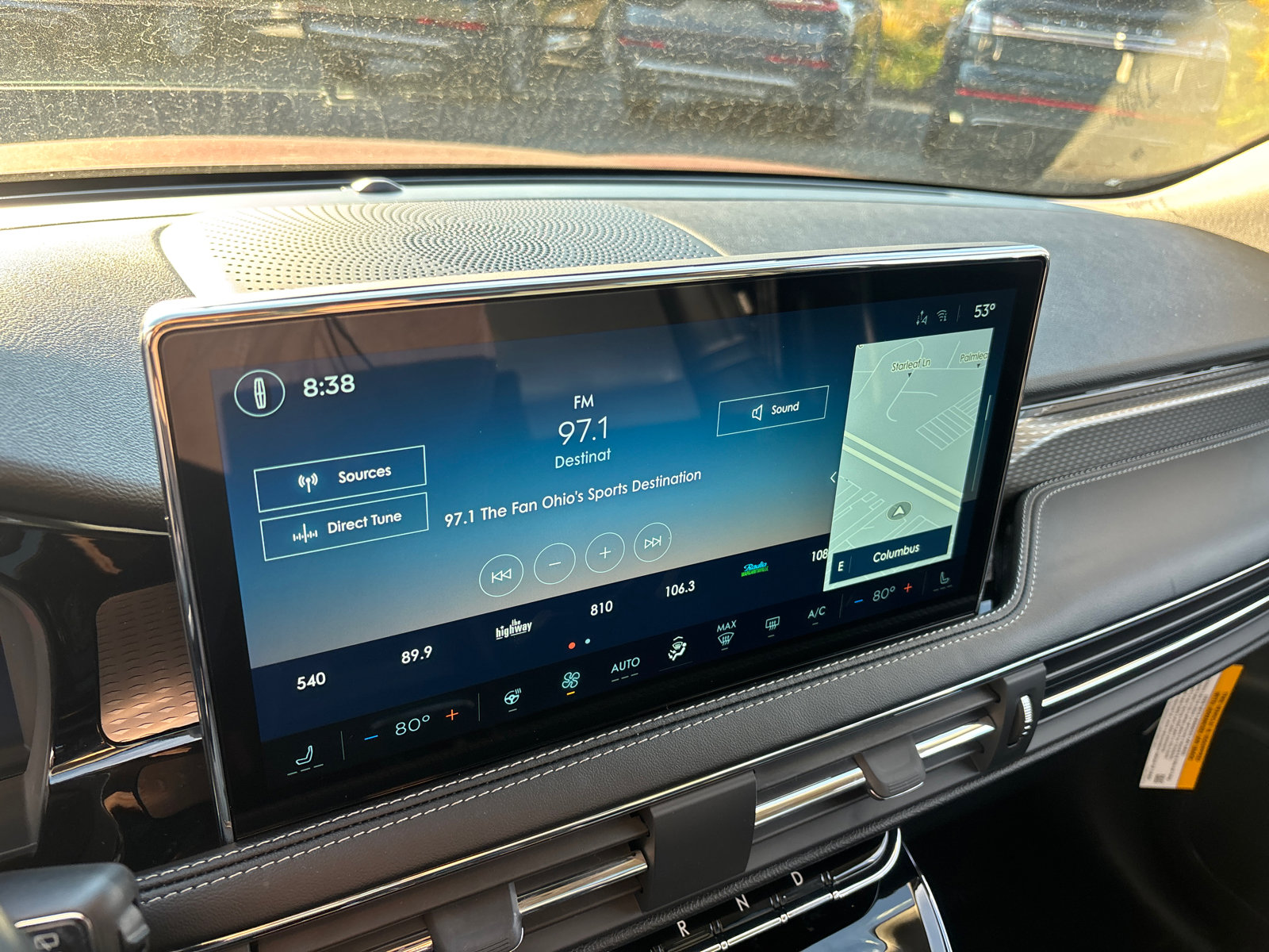 New 2026 Lincoln Corsair Reserve w/ Rear Removable Package Tray image 19