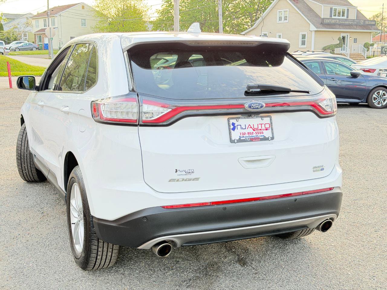 Used 2016 Ford Edge SEL w/ Equipment Group 201A AWD/4WD image 90