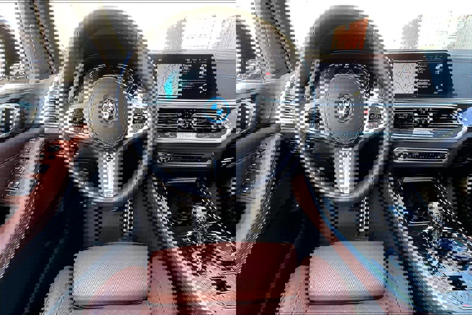 Certified 2023 BMW X5 xDrive45e w/ Executive Package image 6