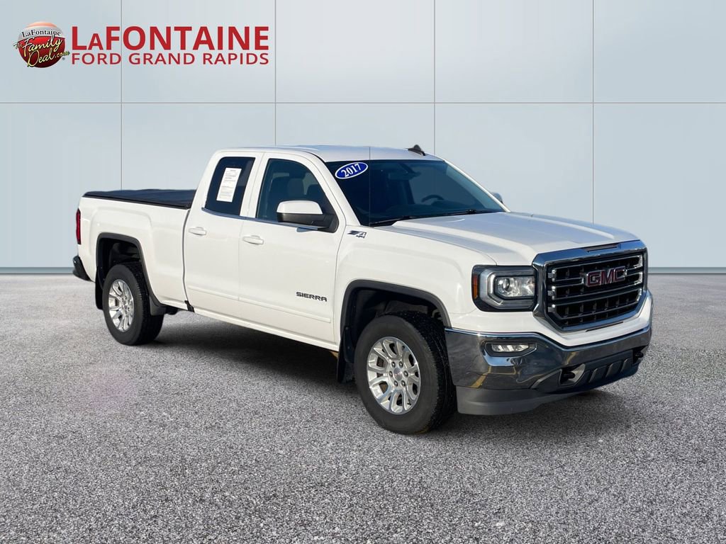 Used 2017 GMC Sierra 1500 SLE w/ SLE Value Package image 3