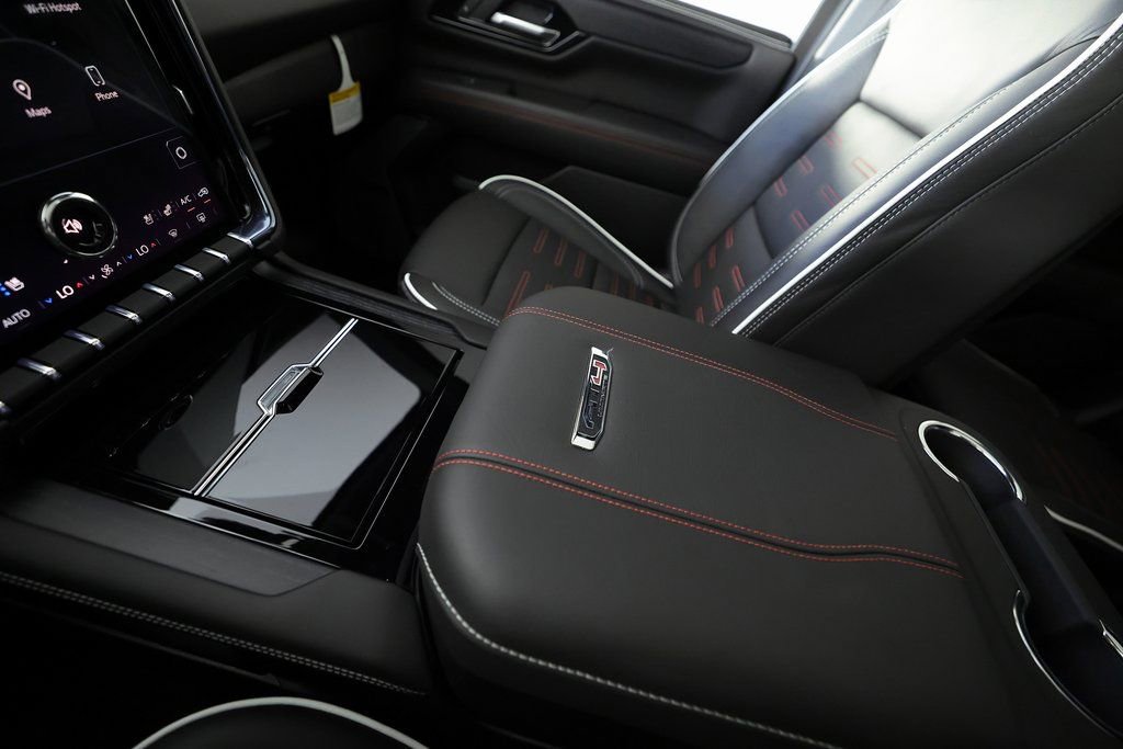 Used 2026 GMC Yukon AT4 Ultimate image 46