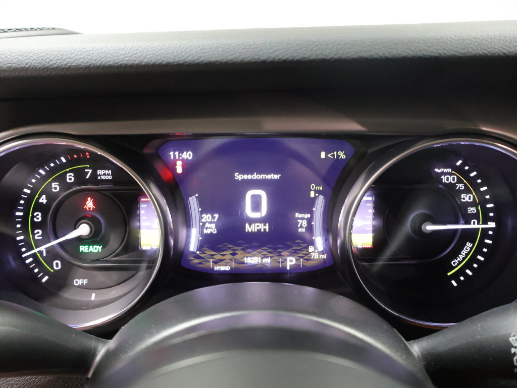 Used 2023 Jeep Wrangler Unlimited w/ Cold Weather Group AWD/4WD image 40