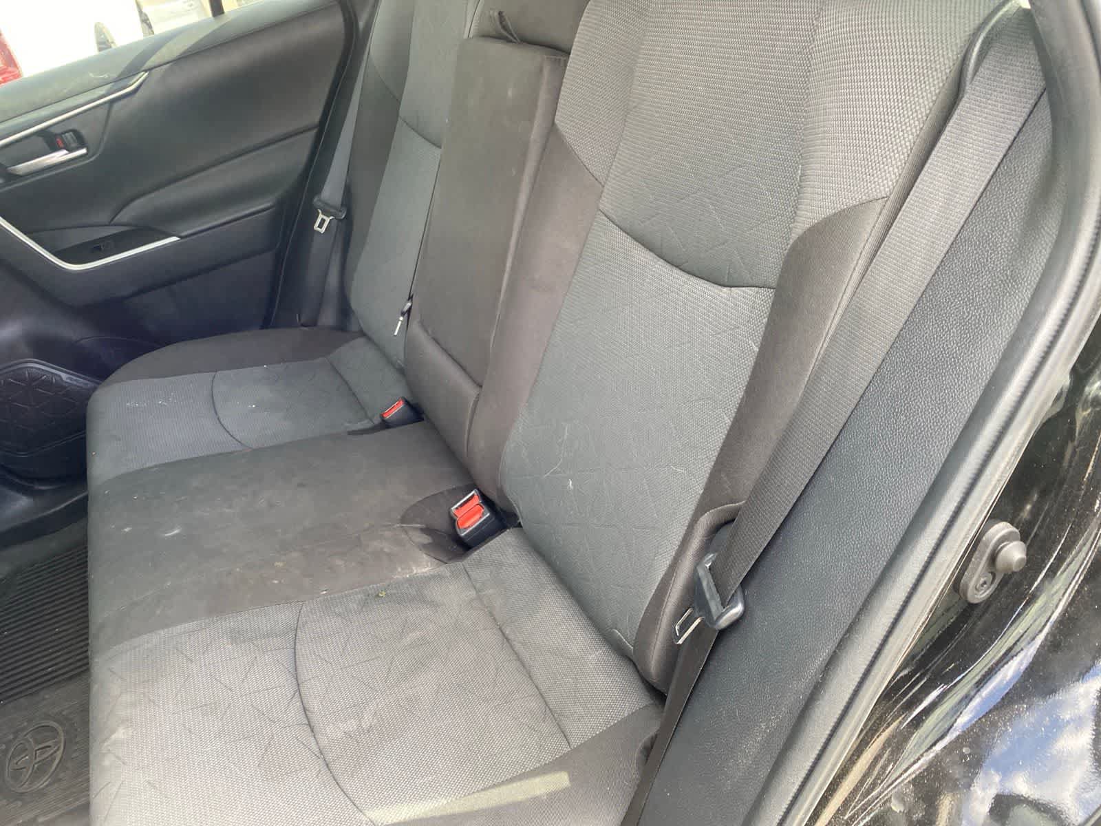 Used 2024 Toyota RAV4 XLE AWD/4WD image 12