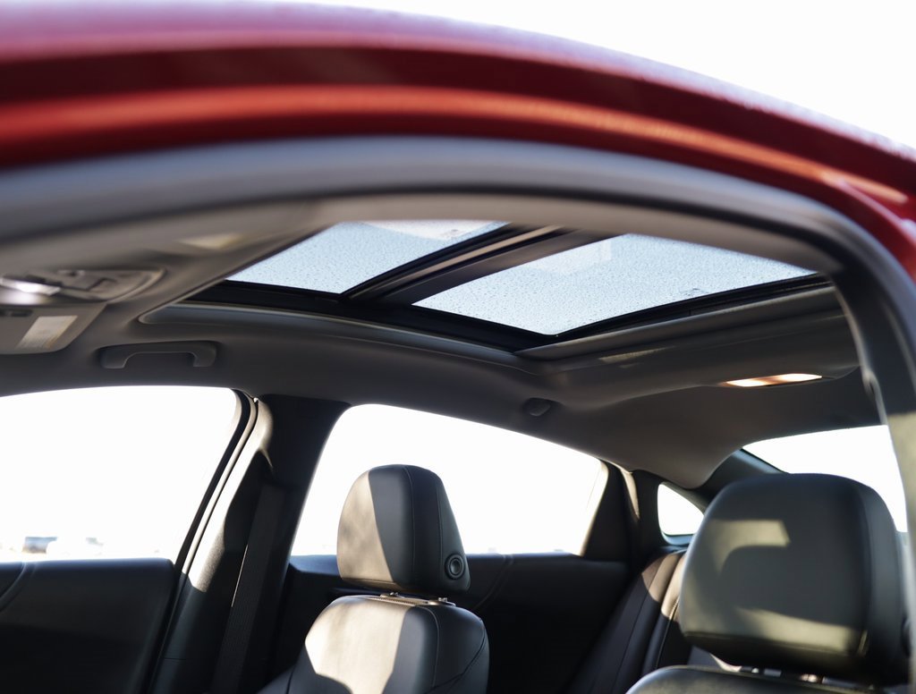 Used 2017 Chevrolet Malibu LT w/ Leather Package image 21