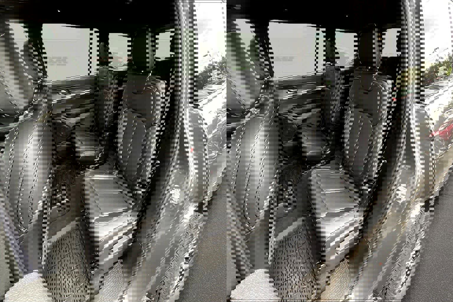 New 2025 Jeep Grand Cherokee L Limited w/ Luxury Tech Group II image 13