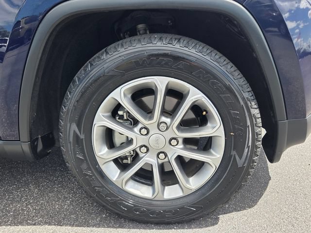 Certified 2016 Jeep Grand Cherokee Limited RWD image 9