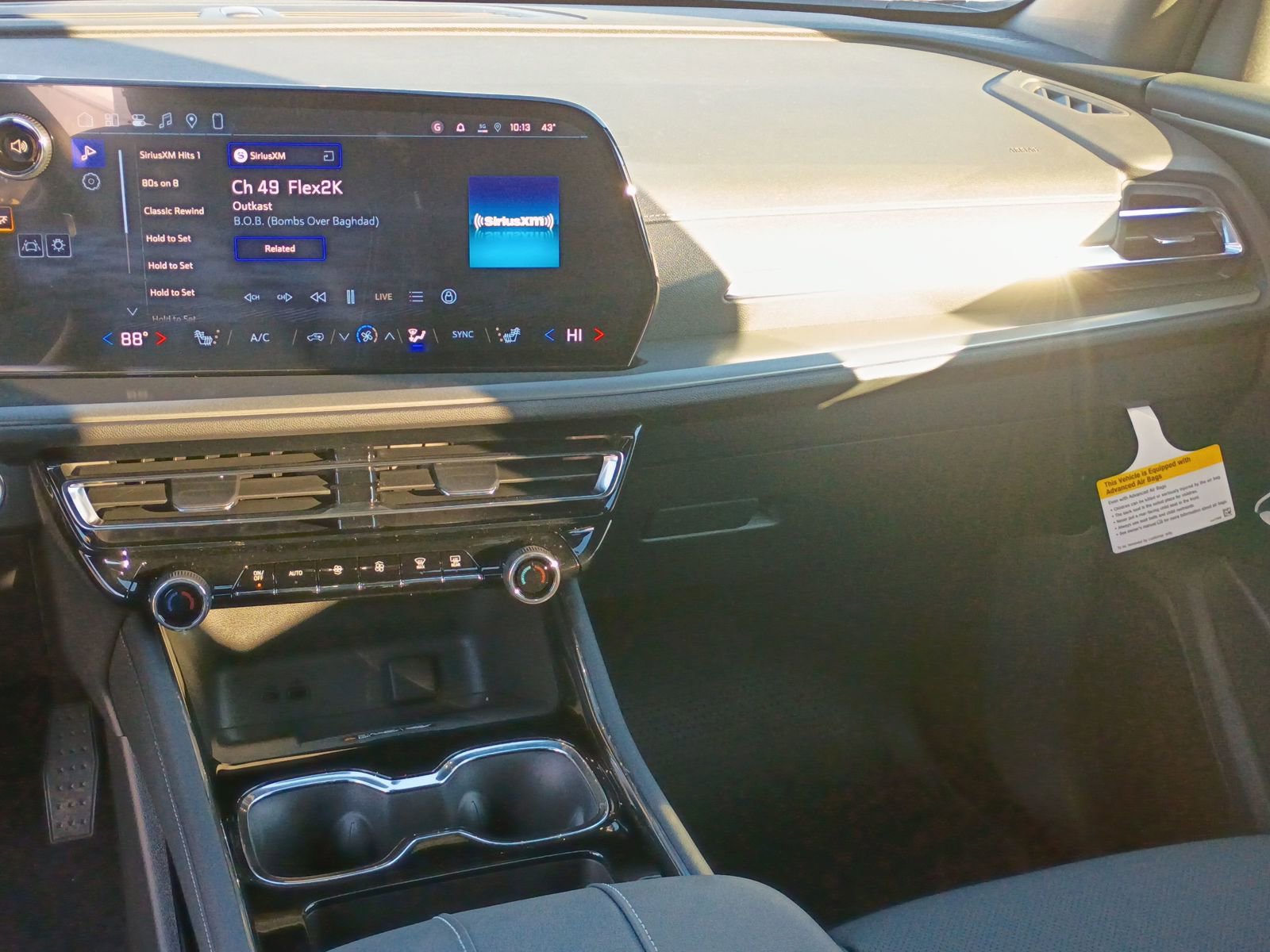 New 2026 Chevrolet Traverse LT w/ Midnight/Sport Edition image 27