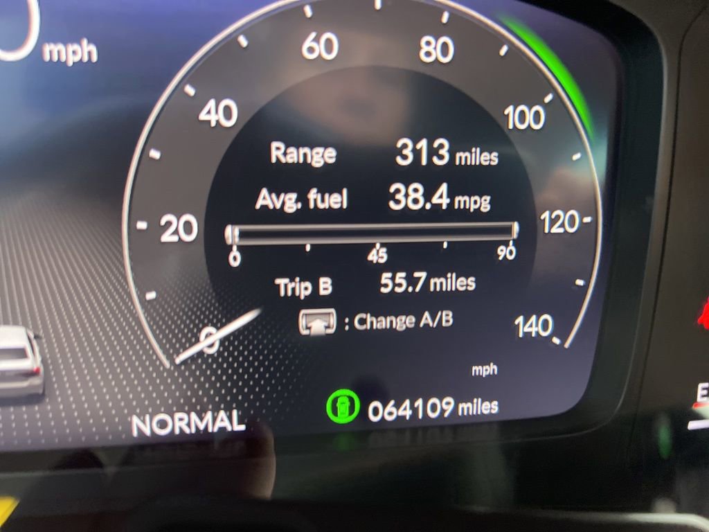 Used 2025 Honda Civic Sport Touring image 4