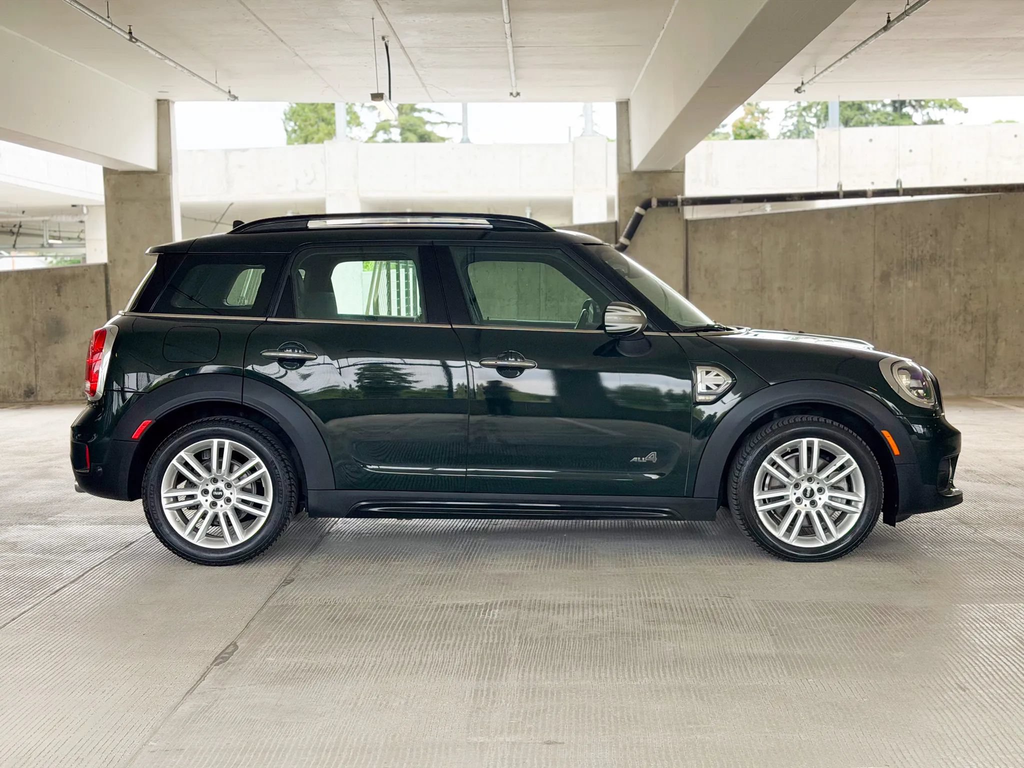 Used 2019 MINI Cooper Countryman S AWD/4WD image 4