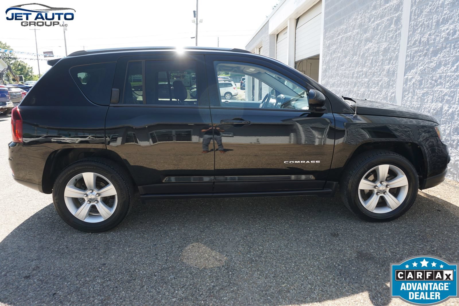 Used 2015 Jeep Compass Latitude AWD/4WD image 11