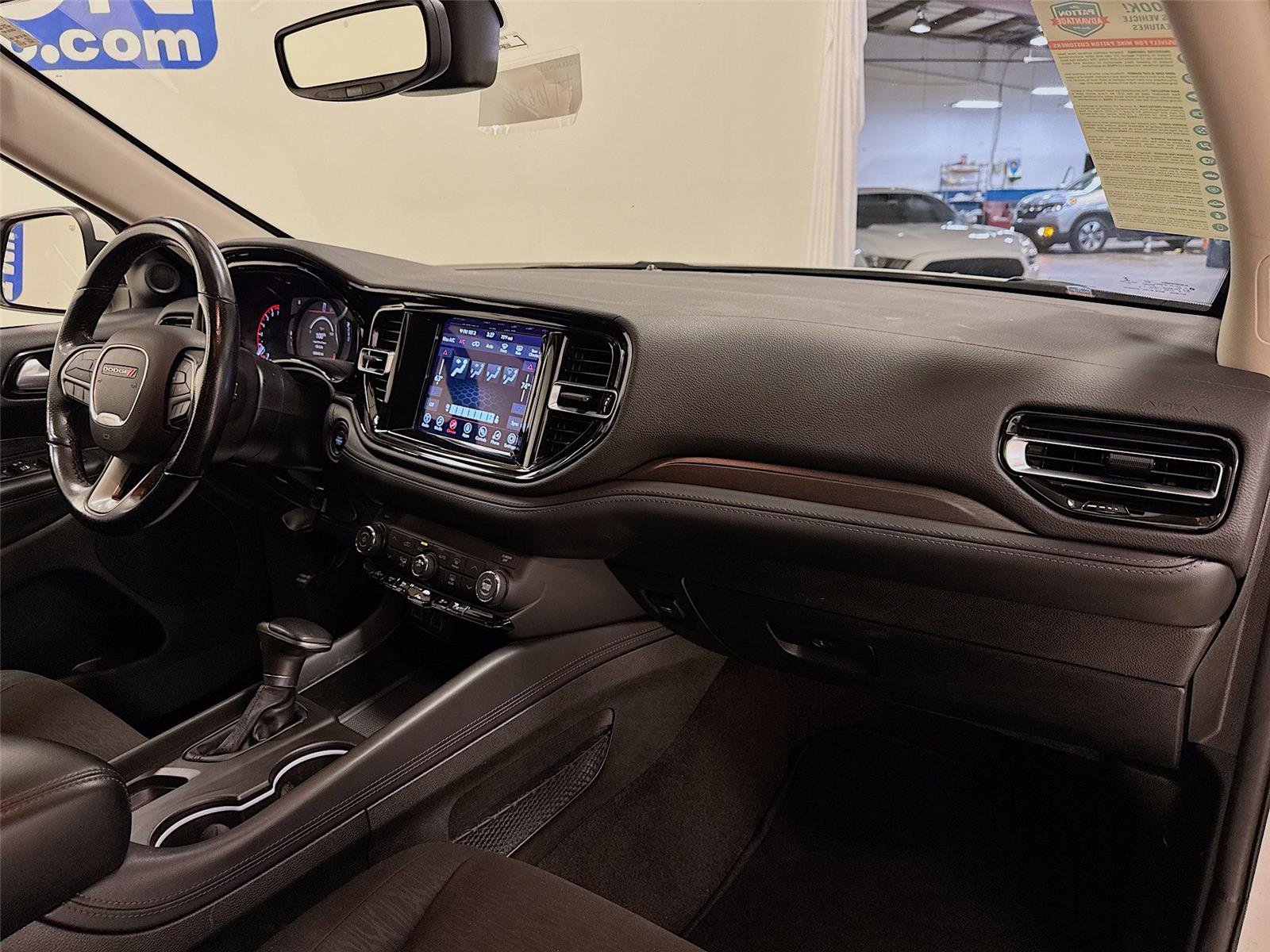 Used 2022 Dodge Durango SXT w/ Anodized Platinum Package image 29