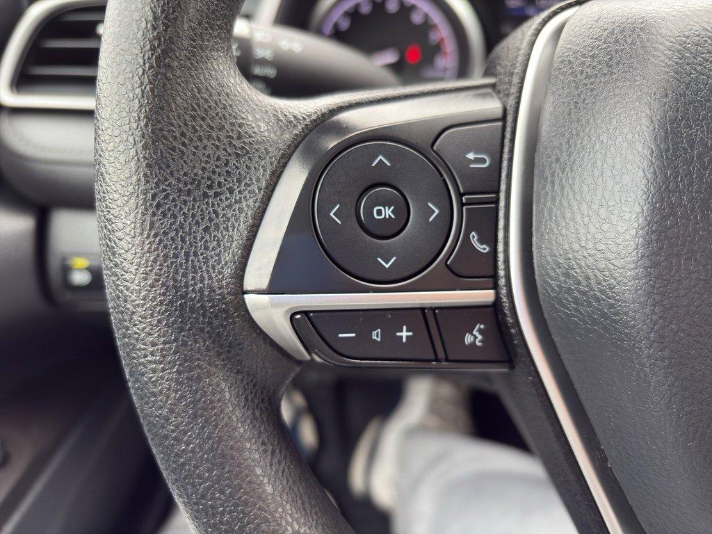 Used 2024 Toyota Camry LE image 20