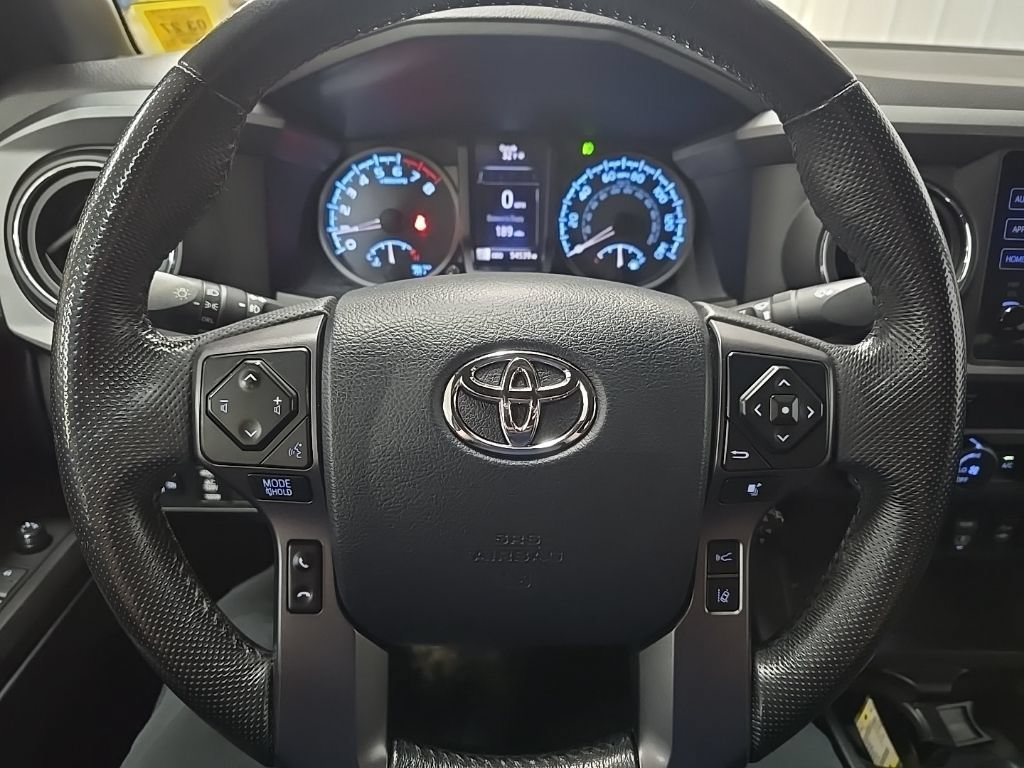 Used 2019 Toyota Tacoma TRD Off-Road AWD/4WD image 18