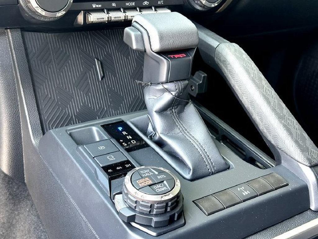 New 2026 Toyota Tacoma TRD Off-Road AWD/4WD image 14